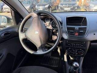 206 1.4 HDi FAP Access 3p 2011 occasion 69800 Saint-Priest