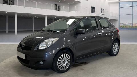 Toyota yaris II 1.4 D-4D 90 Confort MultiMode/ BOITE 