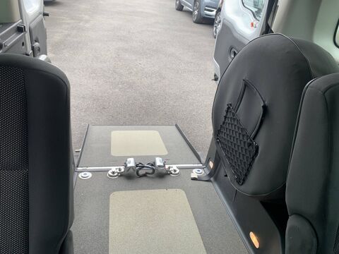 Kangoo II 1.5 dCi 90ch energy Zen TPMR 4 + 1 handicap 2013 occasion 95220 Herblay