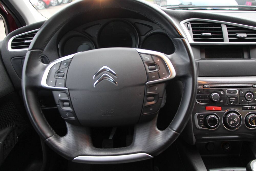 C4 II 1.6 e-HDi 115 FAP Exclusive 6cv 2012 occasion 68190 Ensisheim