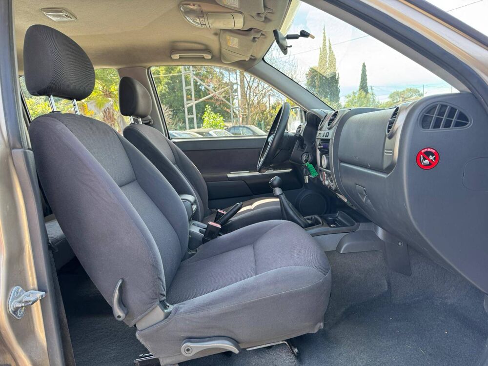 D-MAX 3.0 TDi163 Crew 4x4 LS 2010 occasion 06250 Mougins