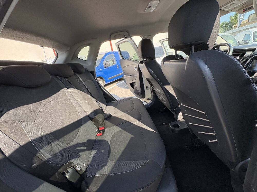 Captur dCi 90 Energy Intens S&S eco&sup2; 2015 occasion 13220 Ch&acirc;teauneuf-les-Martigues