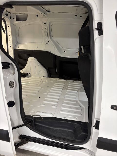 Berlingo Fourgon Confort L1 (Court) 1.6 VTI 100CV BVM5 E5 2017 occasion 75010 Paris