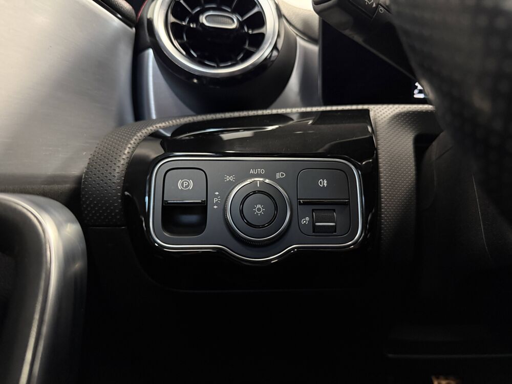 Classe CLA 250 AMG Line 4 Matic BVA7 / &Agrave; PARTIR DE 337,60 € * 2021 occasion 57980 Diebling