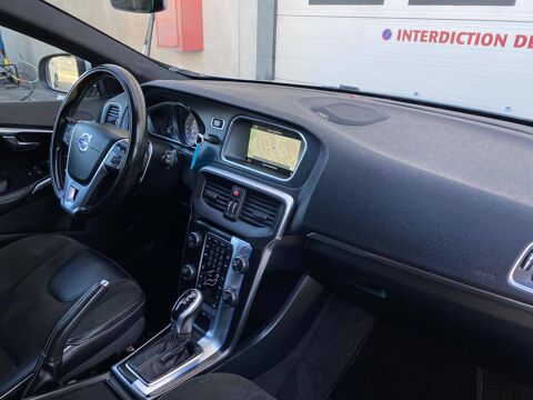 V40 II D3 150ch R-Design Geartronic 6 2016 occasion 74330 &Eacute;pagny Metz-Tessy