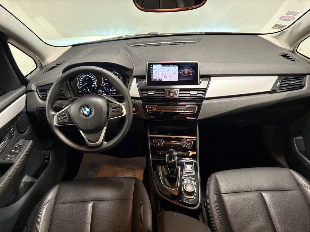 Serie 2 218iA 140ch Luxury DKG7 7cv 2019 occasion 75010 Paris