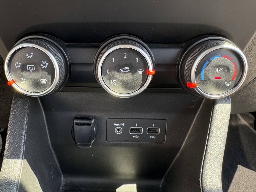 Clio V SOCIETE BLUE DCI 85 AIR NAV 2020 occasion 13220 Ch&acirc;teauneuf-les-Martigues