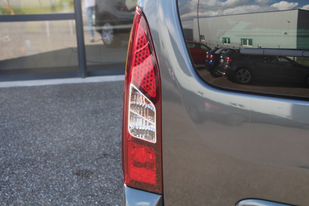 Berlingo II BlueHDi 100 CH Shine S&S ETG6 / Attelage amovible 2016 occasion 68190 Ensisheim