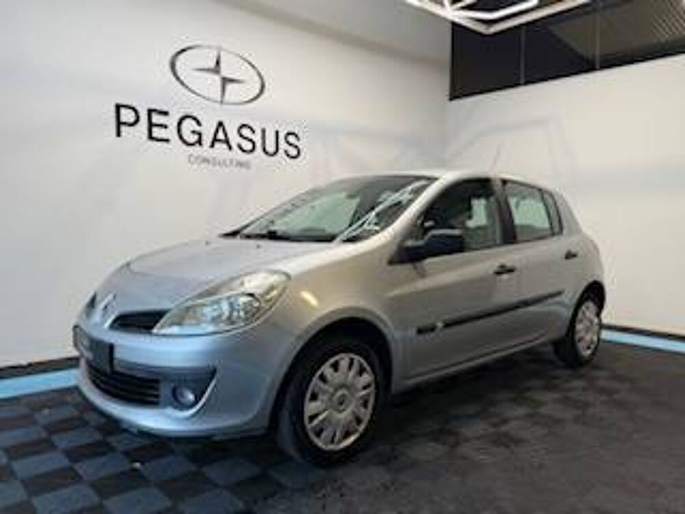 Clio 3 1 2 16v 75ch Problme
