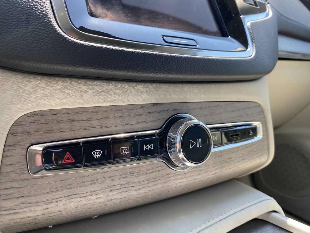 XC90 II T8 Twin Engine 303 + 87ch Inscription Luxe Geartronic 7 p 2021 occasion 78200 Buchelay
