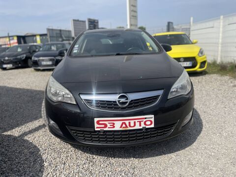 Opel Astra IV 1.4 Twinport Essentia 2012 occasion Saint-Priest 69800
