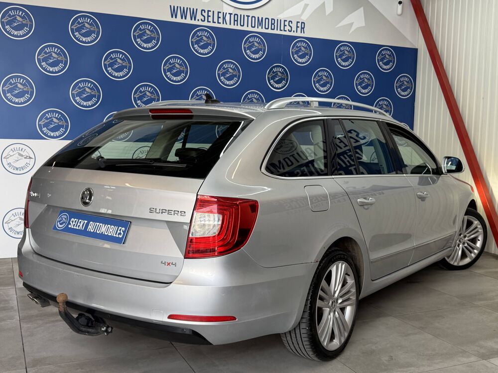 Superb II COMBI 4x4 PHASE 2 2.0 TDI 16V 140 CH 1ERE MAIN 2014 occasion 38130 &Eacute;chirolles