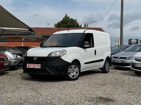Fiat Doblo 1.3 JTD Clim porte latéra 2017 occasion Saint-Priest 69800