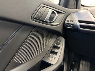 S&eacute;rie 1 (F70) 116i 1.5 i 12V DCT7 122 cv M SPORT Bo&icirc;te auto 2025 occasion 57980 Diebling