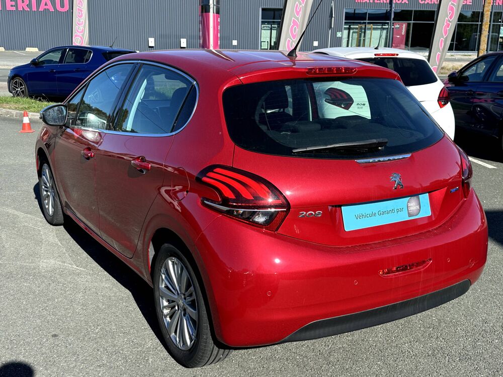 208 1.2 PureTech 110ch Allure S&S 5p 2016 occasion 17430 Tonnay-Charente