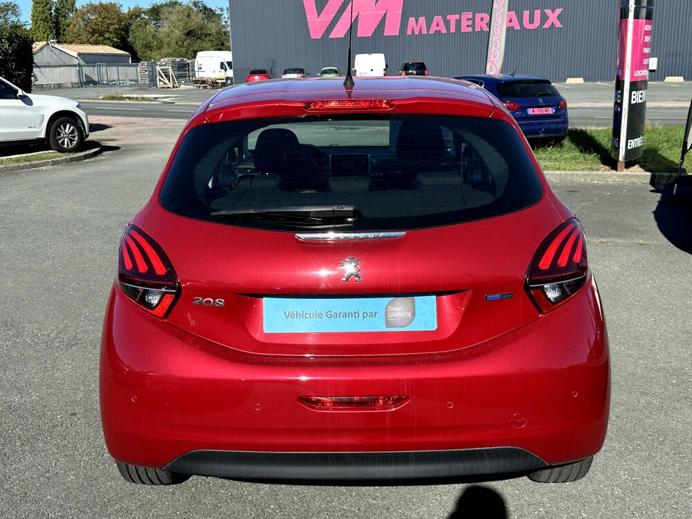 208 1.2 PureTech 110ch Allure S&S 5p 2016 occasion 17430 Tonnay-Charente