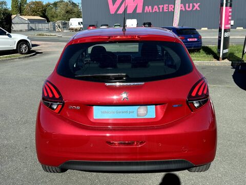 208 1.2 PureTech 110ch Allure S&S 5p 2016 occasion 17430 Tonnay-Charente