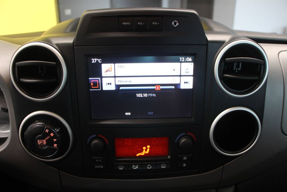 Berlingo II BlueHDi 100 CH Shine S&S ETG6 / Attelage amovible 2016 occasion 68190 Ensisheim