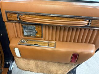 Seville CADILLAC SEVILLE 6.0 BVA 1979 occasion 75010 Paris