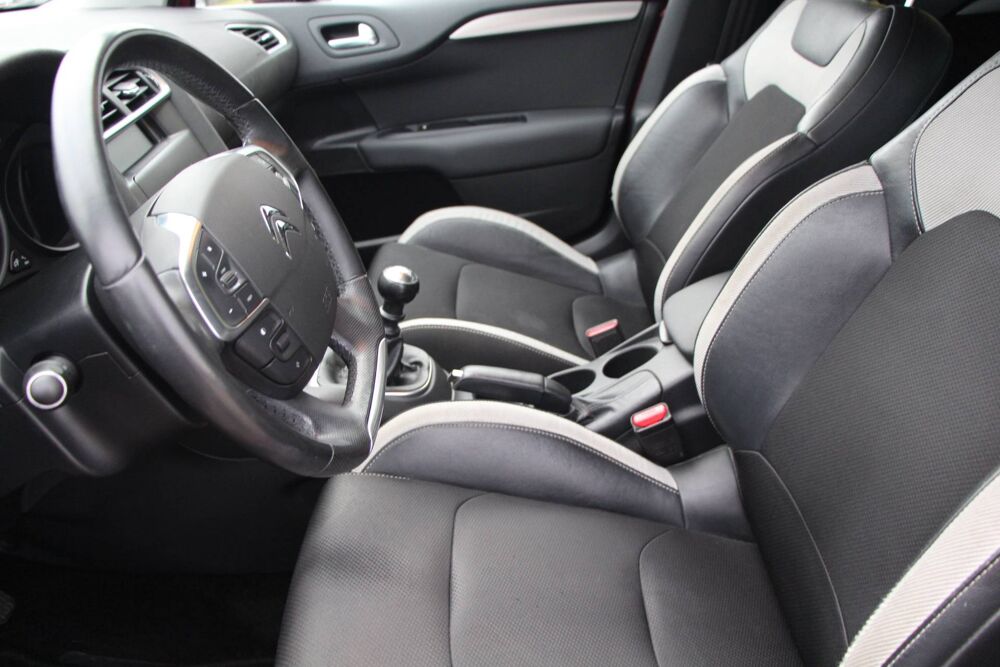C4 II 1.6 e-HDi 115 FAP Exclusive 6cv 2012 occasion 68190 Ensisheim