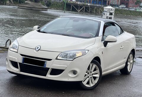 Renault megane III (E95) 1.9 dCi 130ch FAP Floride