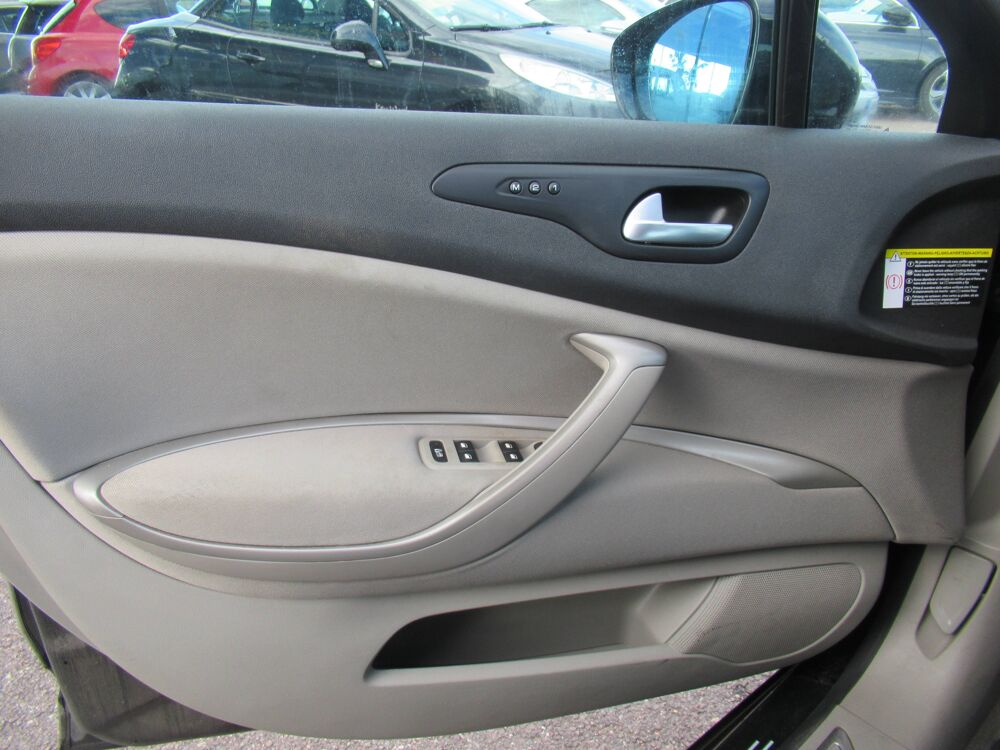 C5 II 2.0 BlueHDi 180ch Exclusive bva 2015 occasion 10410 Saint-Parres-aux-Tertres