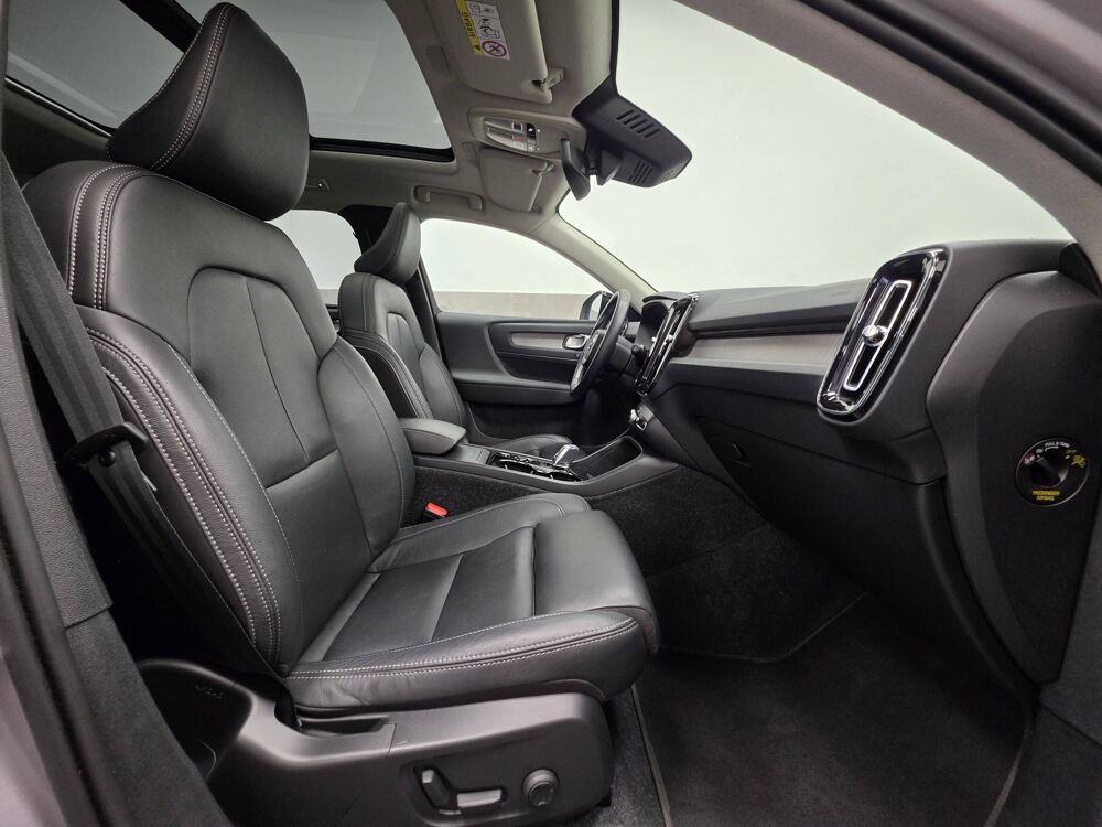 XC40 B3 163ch Lounge Edition DCT 7 2025 occasion 57980 Diebling