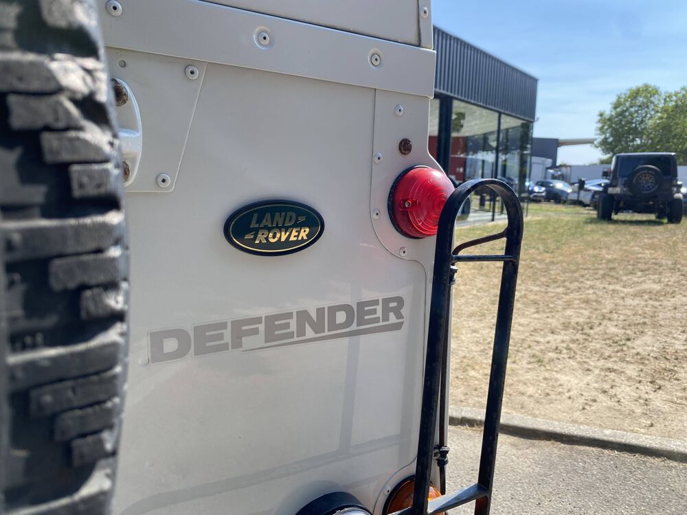 Defender II HT 90 2.4 TD E 2007 occasion 78200 Buchelay