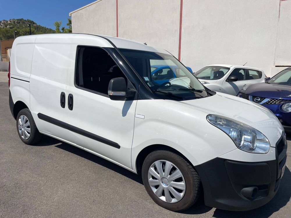 Doblo Cargo 1.6 Multijet 105 Pack 2013 occasion 13220 Châteauneuf-les-Martigues