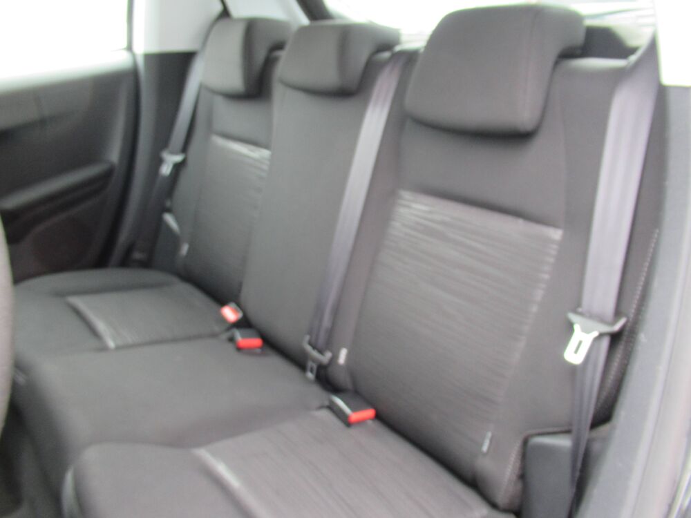 208 1.2L 82 Cv Like 5 places 2015 occasion 10410 Saint-Parres-aux-Tertres