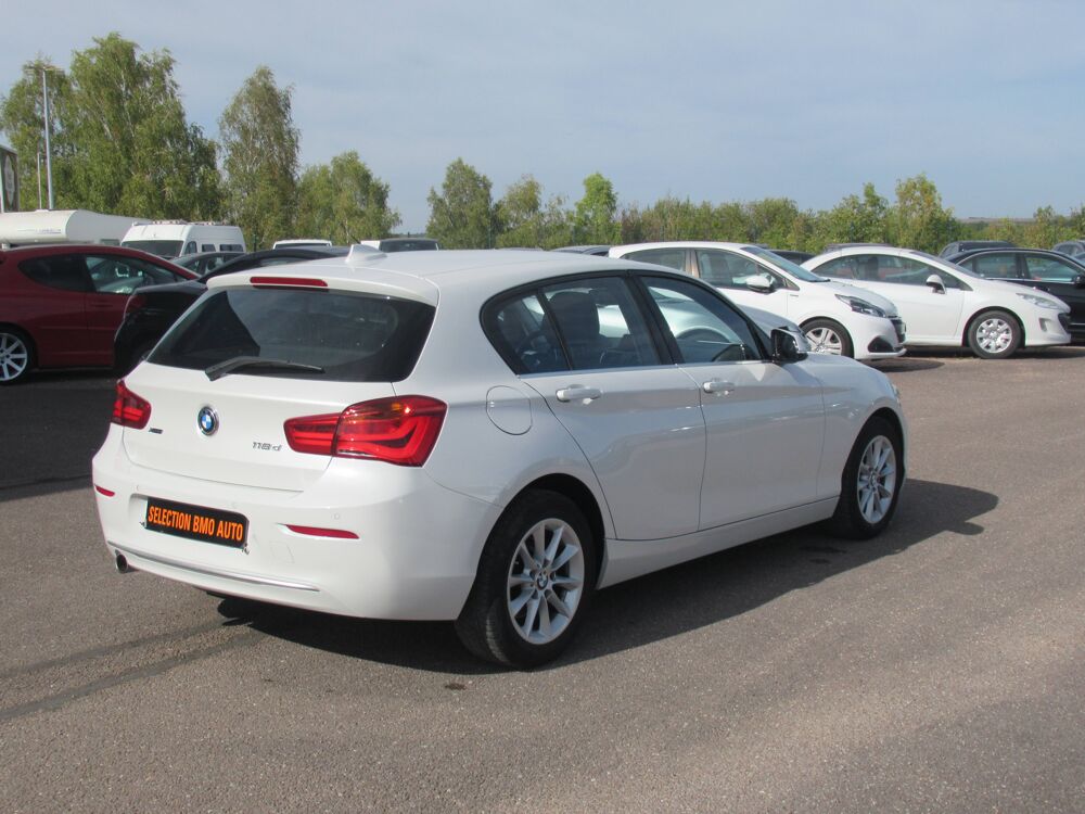 S&eacute;rie 1 118d xDrive 150ch Lounge 5p 2016 occasion 10410 Saint-Parres-aux-Tertres
