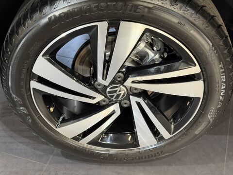 T-ROC R-LINE 1.5 150 CV BVA TVA R&Eacute;CUP&Eacute;RABLE IQLIGHT 2025 occasion 77240 Vert-Saint-Denis