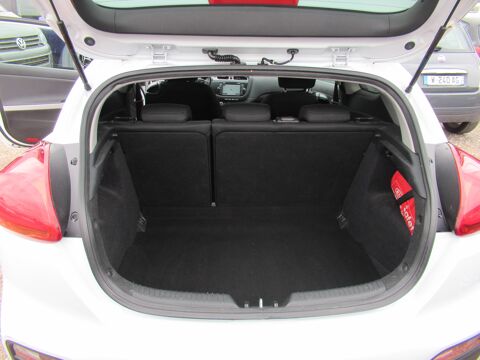 Ceed II 1.6 CRDi 110ch Style 2014 occasion 10410 Saint-Parres-aux-Tertres