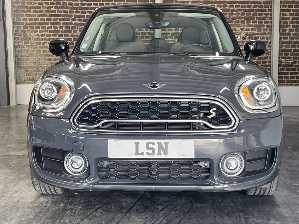 Cooper COUNTRYMAN COOPER SE 136+88 CH BUSINESS DESIGN ALL4 BVA 2020 occasion 92500 Rueil-Malmaison
