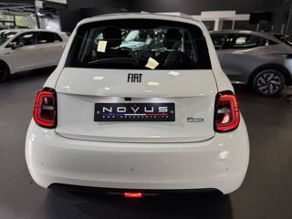 500 E FIAT 500 118CV 42 KW ICONE PLUS 2024 occasion 77240 Vert-Saint-Denis
