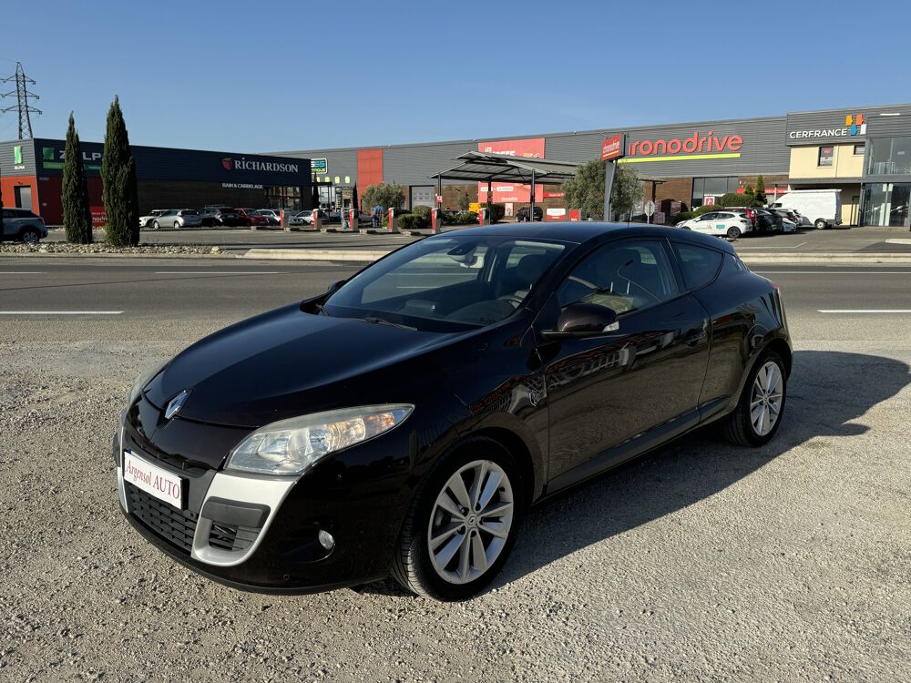 M&eacute;gane III COUPE 1.9 DCI 130 BV6 XV DE FRANCE 2012 occasion 84100 Orange