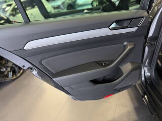 Passat PASSAT SW 2.0 TDI 150 DSG BUSINESS 2023 occasion 77240 Vert-Saint-Denis
