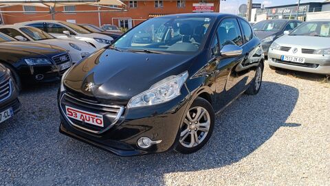 Peugeot 208 1.2 VTi Allure 3p