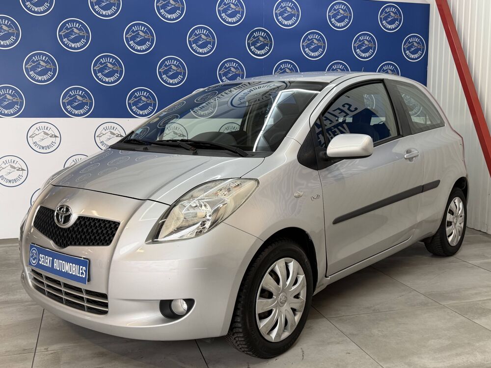 Yaris II 90 D-4D Luna Pack 3p 2008 occasion 38130 &Eacute;chirolles