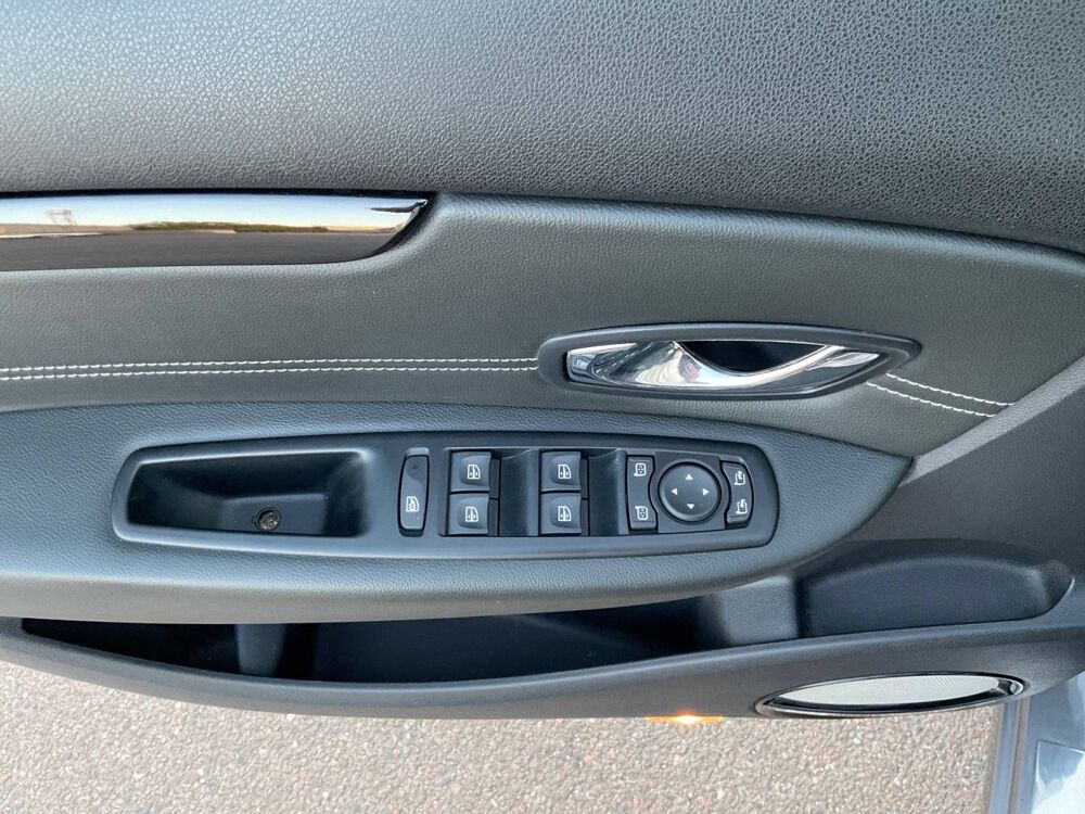 Sc&eacute;nic III TCe 130cv Energy Bose Edition 2016 occasion 21600 Longvic