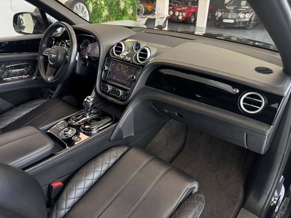 Bentayga 6.0 W12 Twin Turbo TSI 608ch 2016 occasion 06250 Mougins