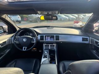 XF V6 3.0 D S 275ch Luxe Premium 2013 occasion 69800 Saint-Priest