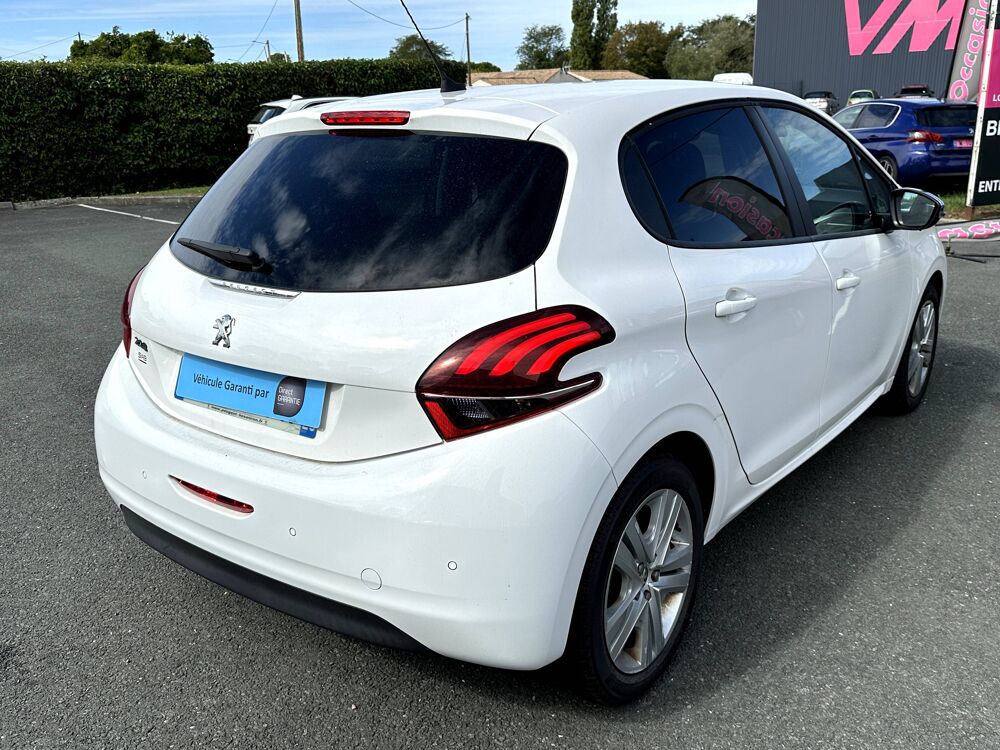 208 1.2 PureTech 82ch Signature 5p 2019 occasion 17430 Tonnay-Charente