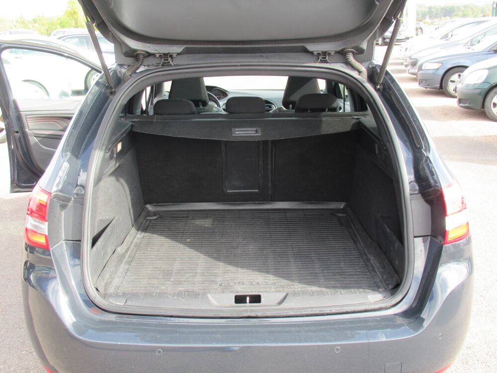 308 SW II 1.6 BlueHDi 120ch GT Line S&S 2016 occasion 10410 Saint-Parres-aux-Tertres