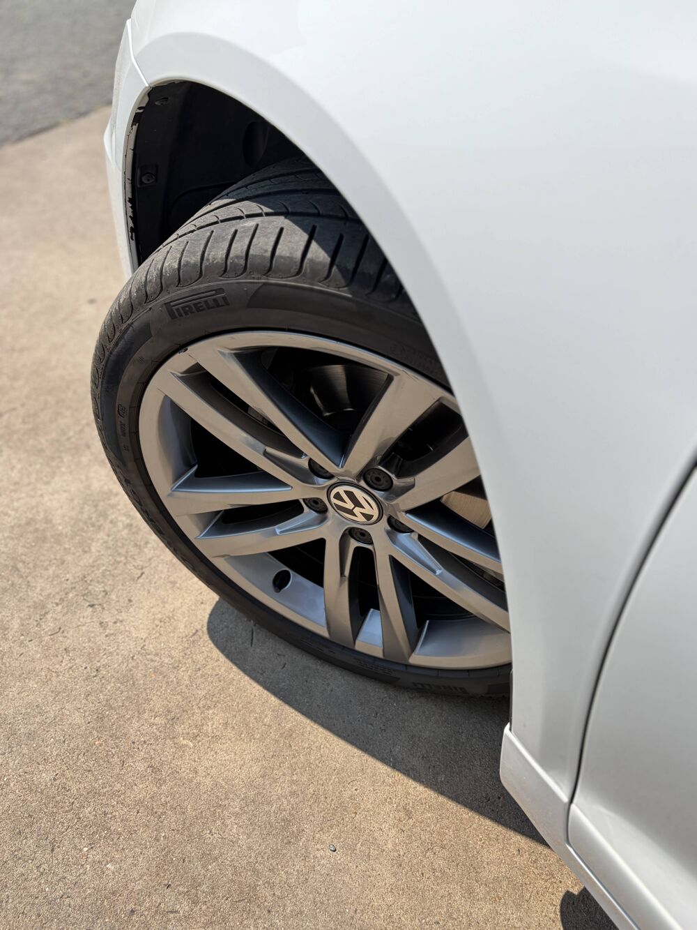 Scirocco 1.4 TSI 125 BlueMotion R Line 2015 occasion 49124 Saint-Barth&eacute;lemy-d'Anjou