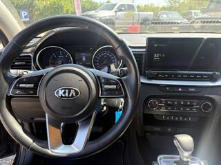 Ceed III 1.6 CRDI 136ch Active Business DCT7 2021 occasion 69800 Saint-Priest
