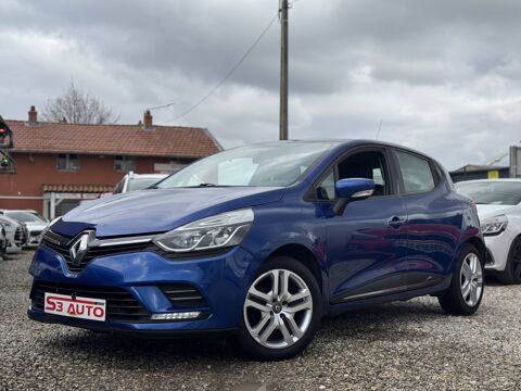 Annonce voiture Renault Clio 8880 