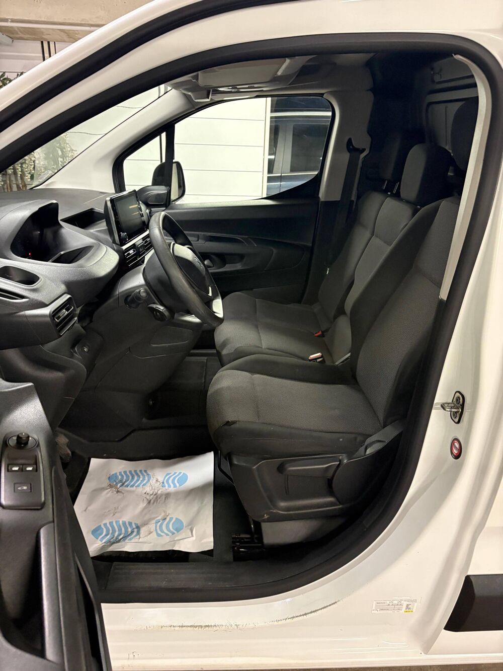 Partner PEUGEOT PARTNER FOURGON 1.5 BLUEHDI 75 PREMIUM 2019 occasion 75010 Paris