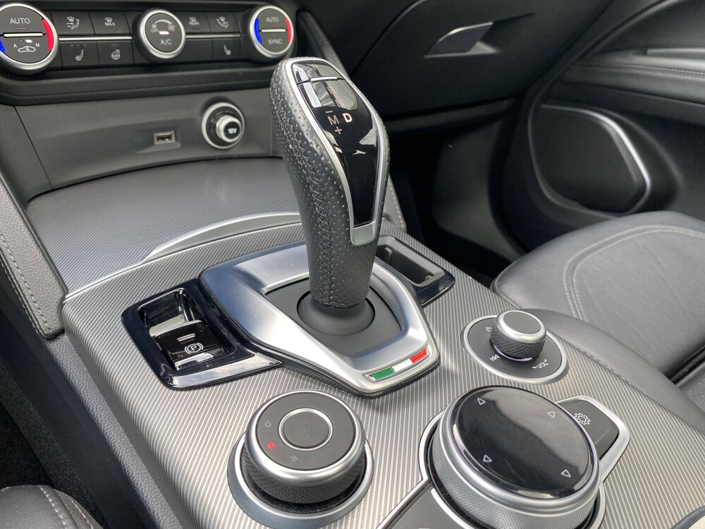 Stelvio 2.2 Diesel 210ch Veloce Q4 AT8 MY20 2020 occasion 78200 Buchelay