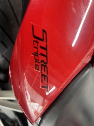 TRIUMPH 2018 occasion 92500 Rueil-Malmaison